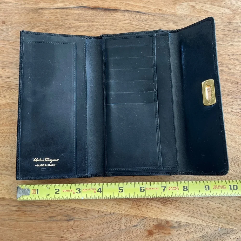 Salvatore Ferragamo Black Croc Embossed Leather Wallet with Gold Tone Hardware